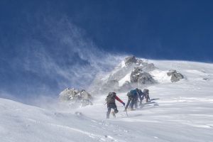 Scalare nuove altezze Scegli l'attrezzatura giusta per l'arrampicata!